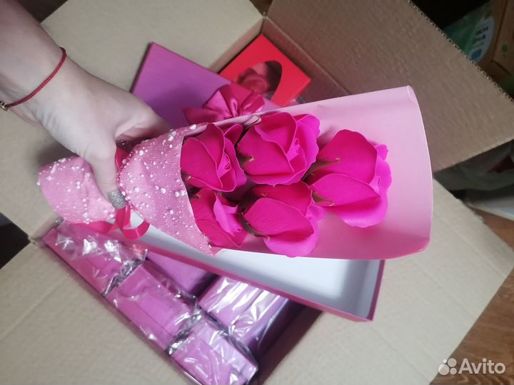 Мыльные розы в коробке