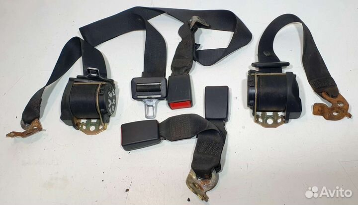Комплект зимних ремней безопасности Mercedes W202