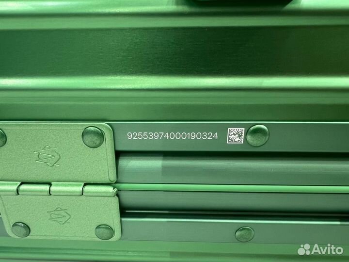 Чемодан rimowa ручная кладь s