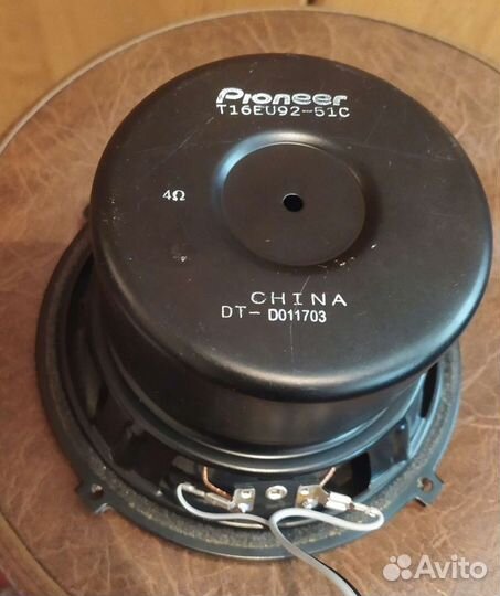 Динамик Harman, Сабвуфер pioneer,магнитола