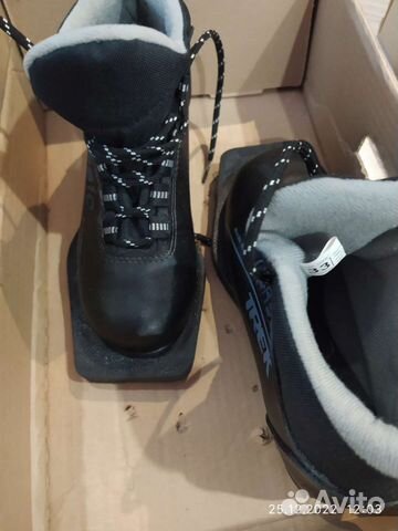 Лыжные ботинки детские