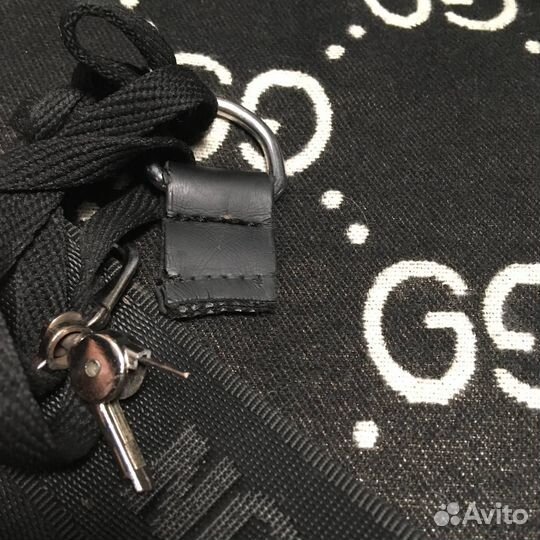 Сумка Louis Vuitton