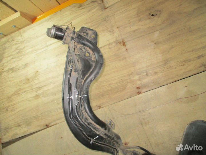 Бак топливный VW Jetta 6 (1B)