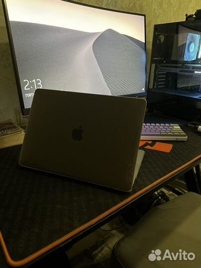 Apple macbook pro 13 m2