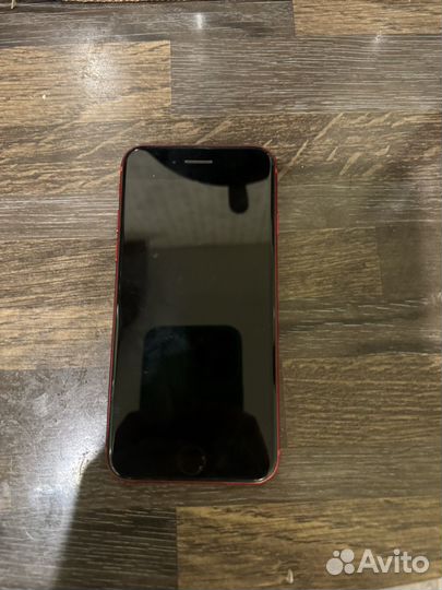 iPhone 8, 64 ГБ