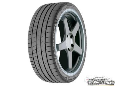 Michelin Pilot Super Sport 285/30 R20 99Y