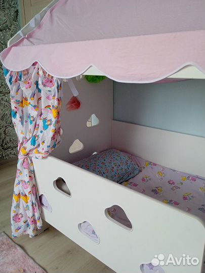 Детская кровать домик с матрасом