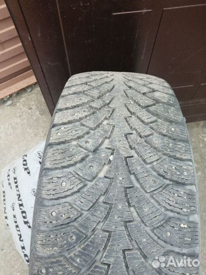 Nokian Tyres Hakkapeliitta 4 235/60 R16