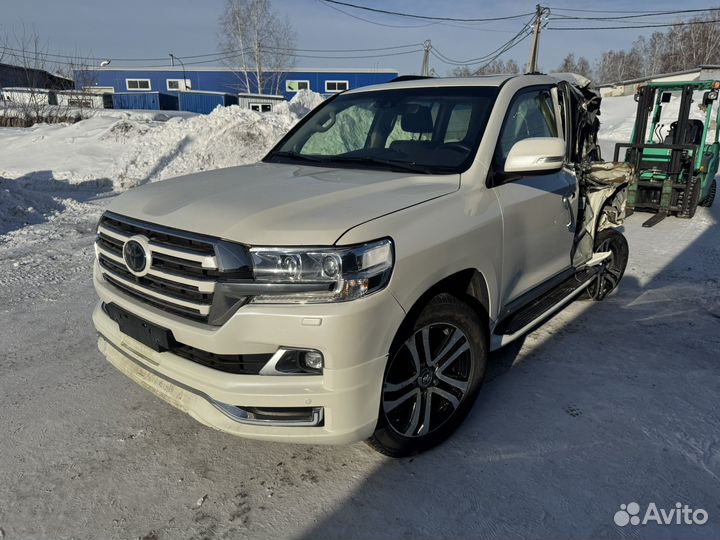 Toyota Land Cruiser 4.5 AT, 2016, битый, 186 000 км