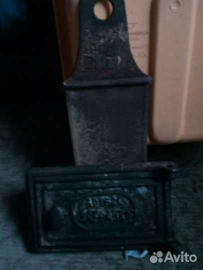 Задвижка чугунная