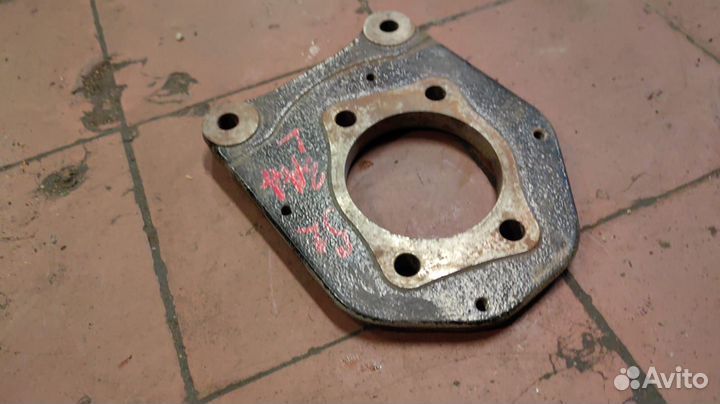 Крепление щитка суппорта Hyundai Solaris 2 KIA Rio