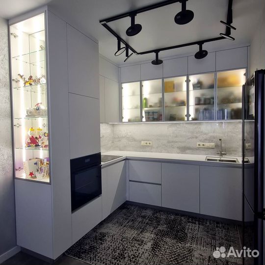 Современная кухня под ключ