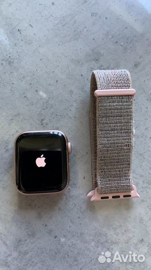 Часы apple watch 4 40 mm