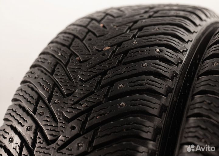 Nokian Tyres Hakkapeliitta 8 225/55 R17 97T