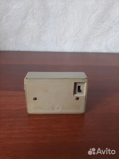 Часы будильник 