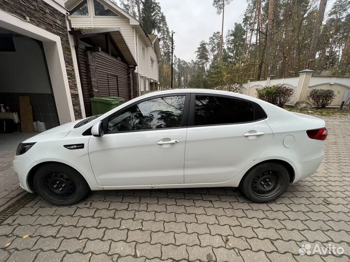 Kia Rio 1.6 AT, 2013, 177 100 км