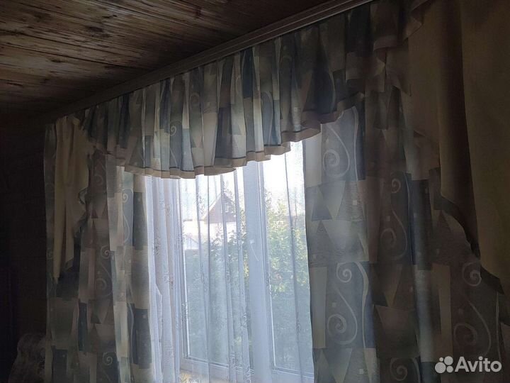 Ламбреке со шторами