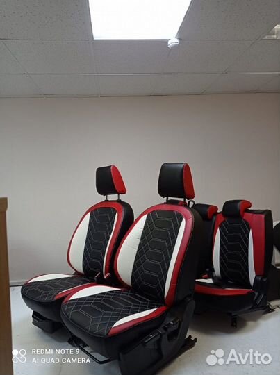 Автомобильные модельные чехлы на Nissan Qashqai