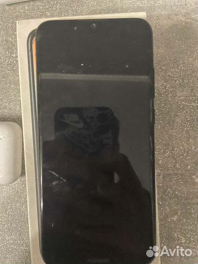 HUAWEI Y6 (2019), 2/32 ГБ