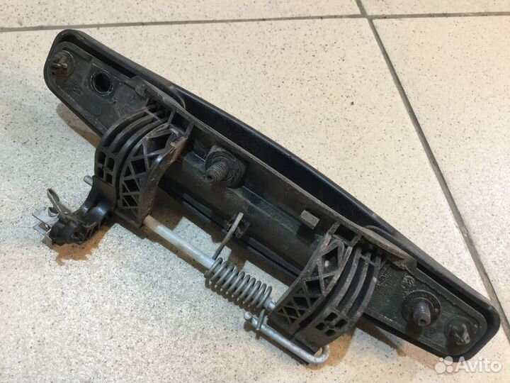 Ручка двери наружная Рено Сандеро 2009-2014