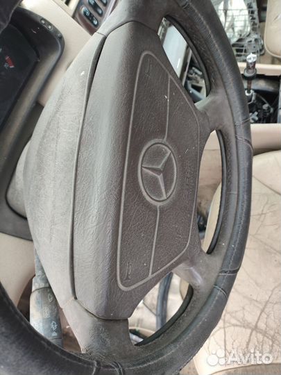 Руль коричневый mercedes w124 w202 w210 w140