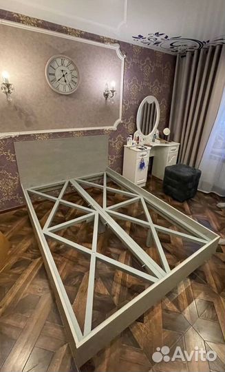 Парящие кровати в наличии