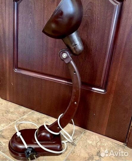 Карболитовая настольная лампа