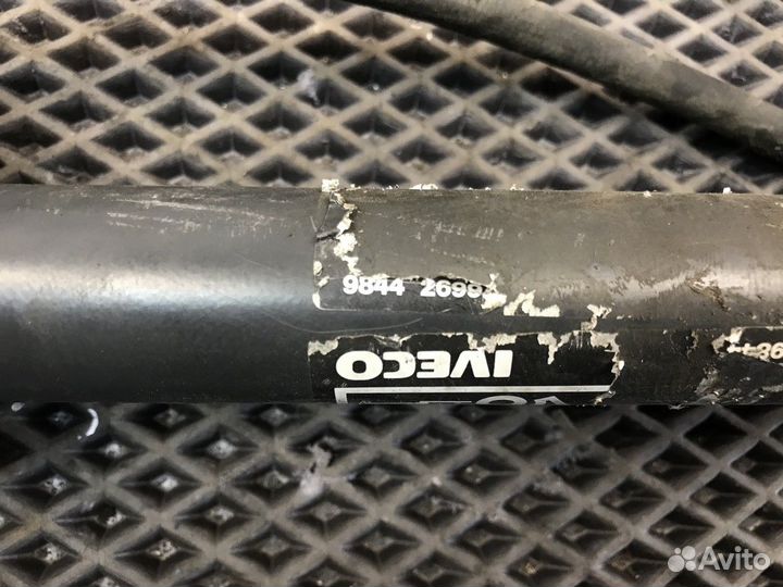 Тяга кулисы кпп Iveco Stralis