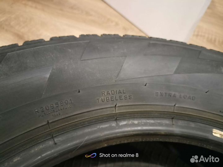 Pirelli P Zero Winter 215/65 R16