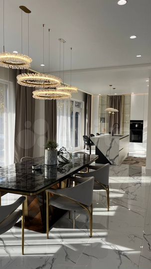 Дом 225 м² на участке 7,5 сот.