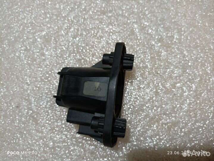 Вставка замка багажника Mercedes w221