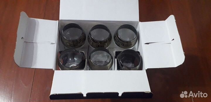 Наборы: для водки и мартини. Цена: за оба