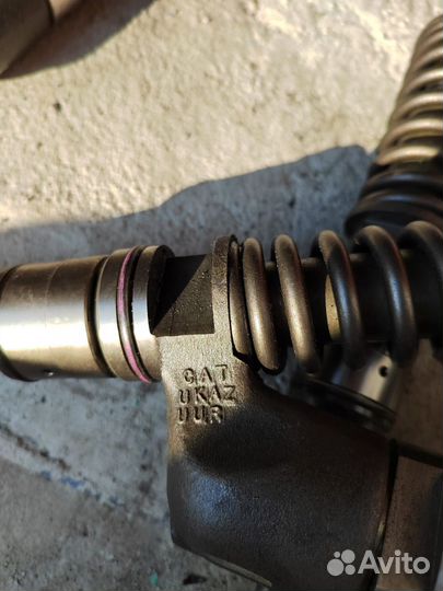 Форсунка caterpillar