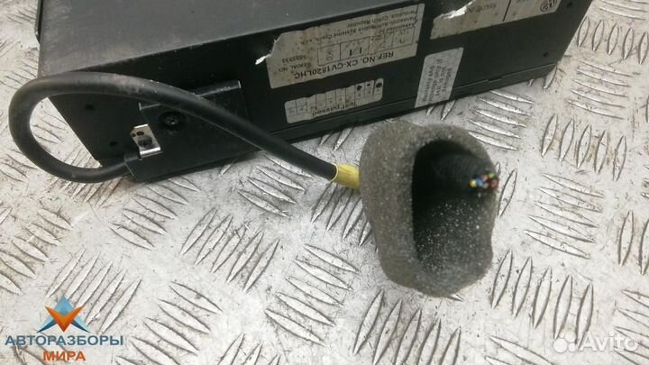 CD-чейнджер Skoda Superb 2006 1J6035111