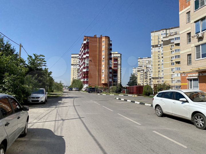 Торговая площадь, 62 м²