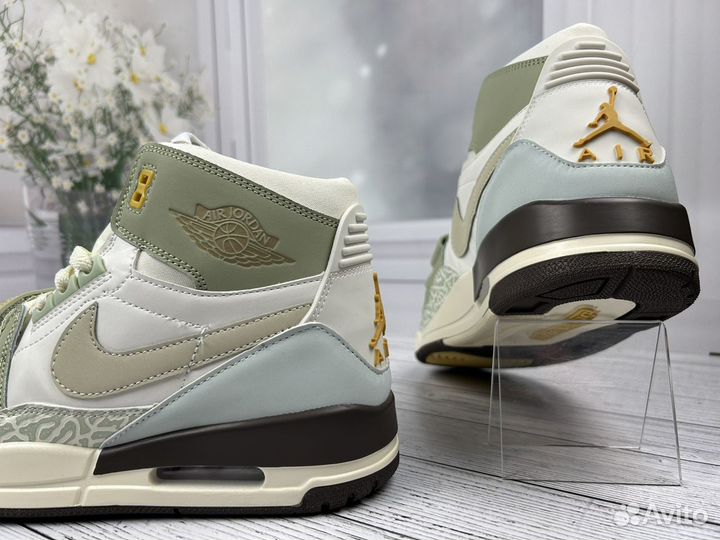 Кроссовки Nike Air Jordan Legacy 312