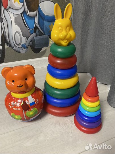 Развивающие игрушки