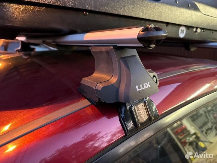 Прокат поперечин на автомобиль. ED, LUX, Menabo