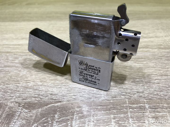 Б.1229 Зажигалка Zippo Библия