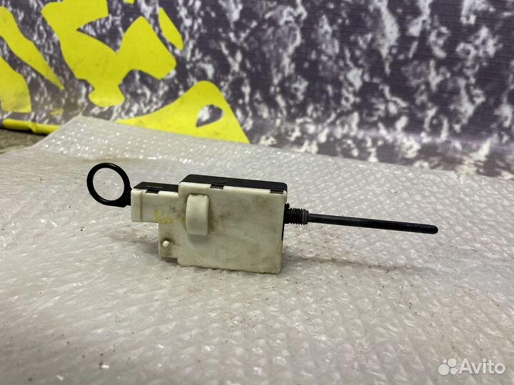 Привод лючка топливного бака Laguna 2 Рено Лагуна