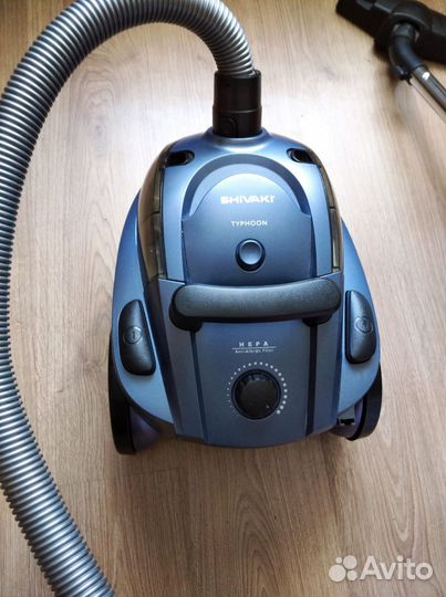 Пылесос с аквафильтром