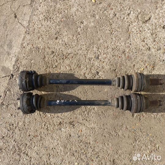 Полуось бмв 7 е38 2.8i