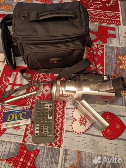 Видеокамера Panasonic NV-GS400