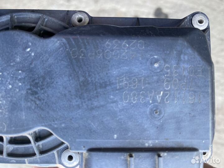 Заслонка дроссельная Subaru Forester 16112AA380