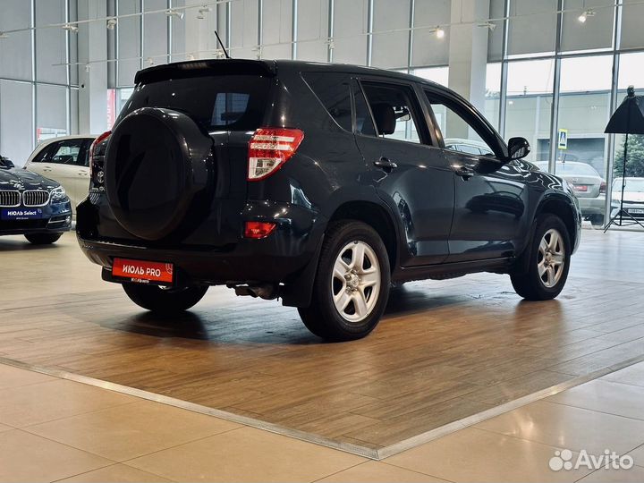 Toyota RAV4 2.0 CVT, 2010, 180 500 км