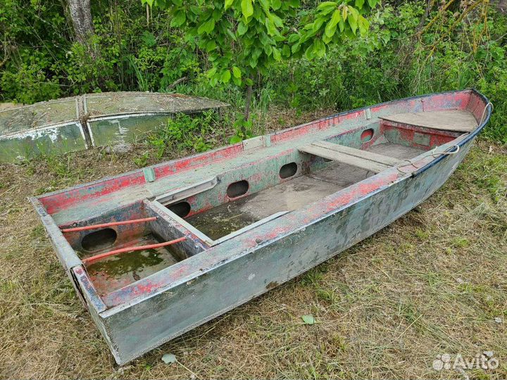 Лодка Бакай