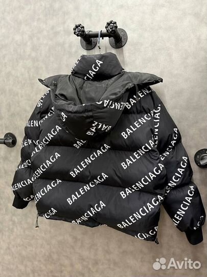 Пуховик Balenciaga двухсторонний зимний дутый