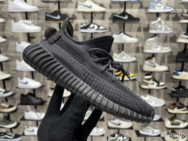 Кроссовки Adidas Yeezy Boost 350 V2 Black