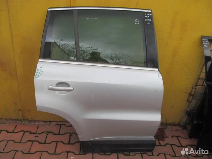 Дверь задняя правая Volkswagen Tiguan 1 2008