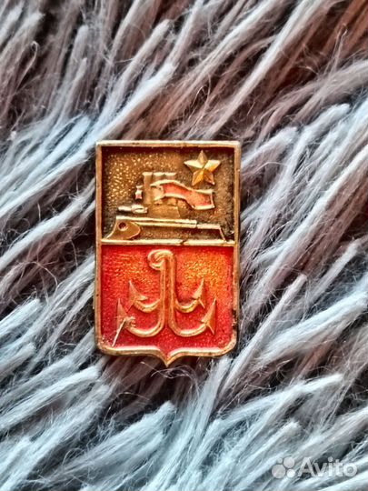 Значок СССР. Одесса. Герб